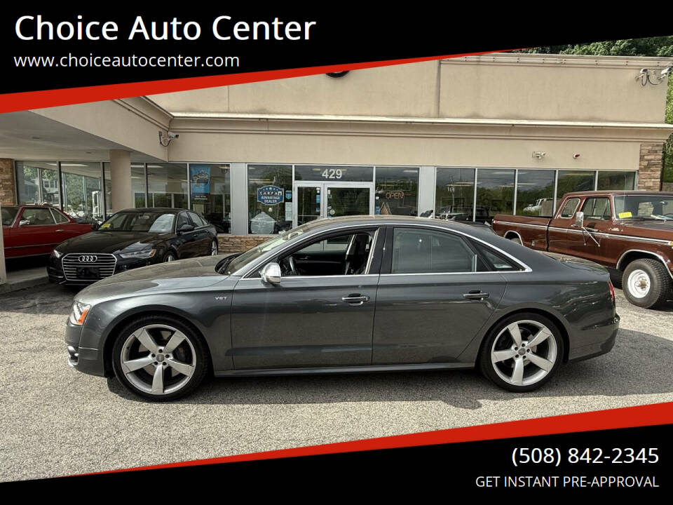 2013 Audi S8 Base's photo