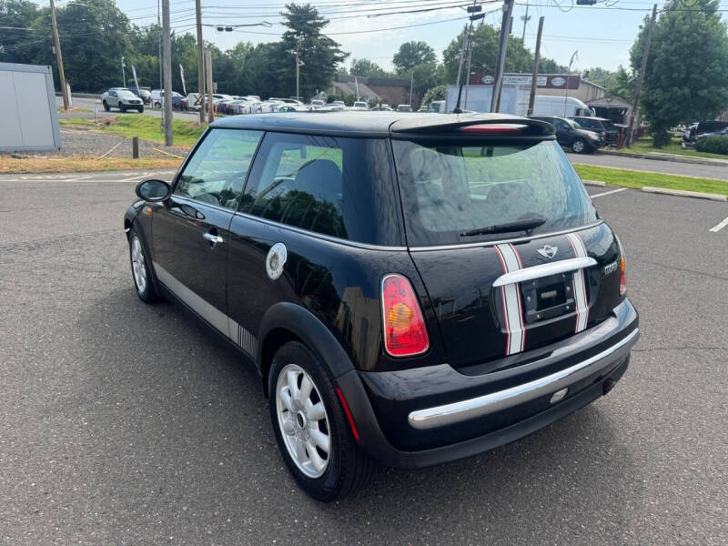 2004 MINI Cooper