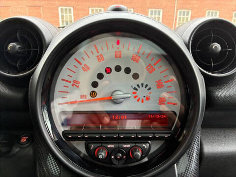 2013 MINI Paceman Cooper