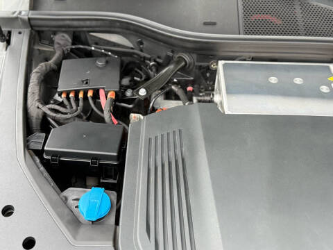 2019 Audi e-tron quattro Premium Plus