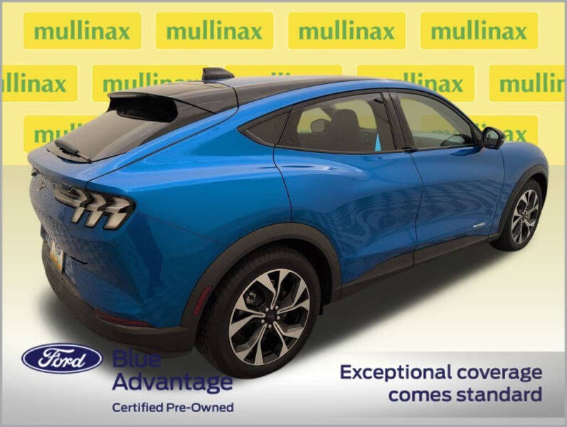 2025 Ford Mustang Mach-E Select