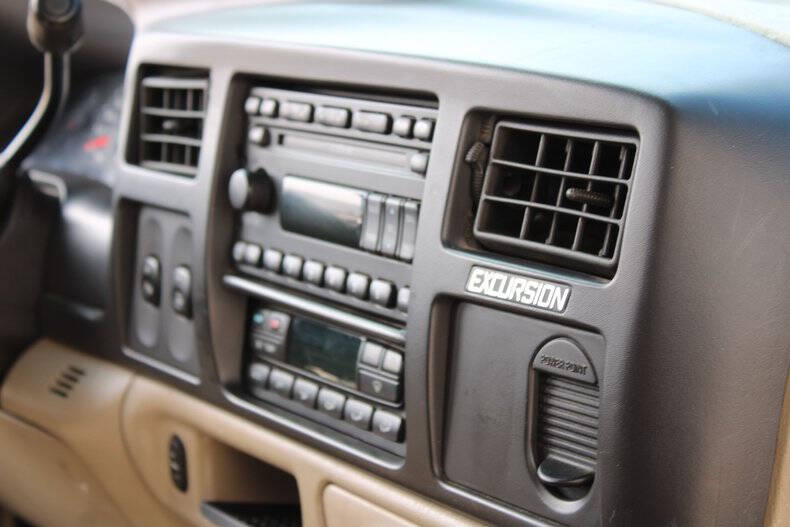 2005 Ford Excursion Eddie Bauer