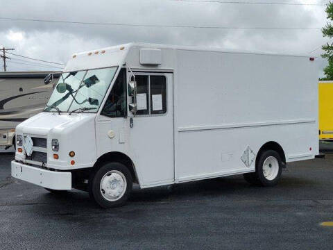 2004 Freightliner MT45 Chassis