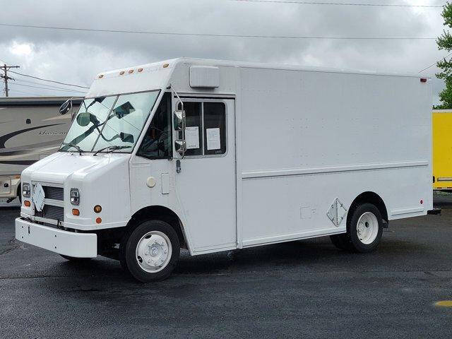 2004 Freightliner MT45 Chassis