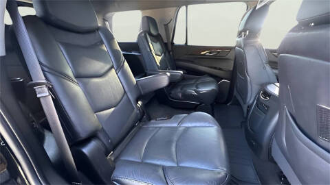 2020 Cadillac Escalade Luxury