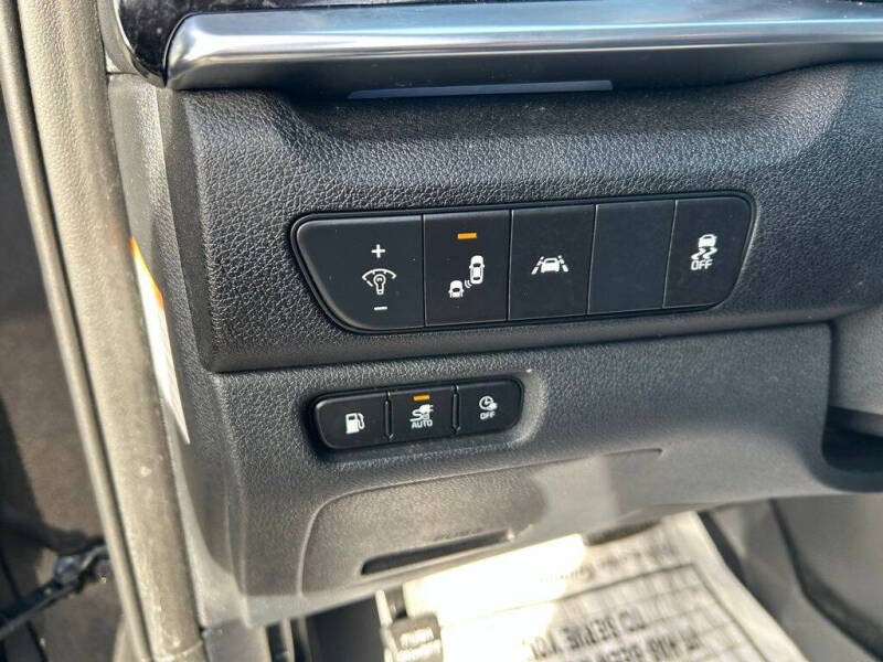 2022 Kia Niro Plug-In Hybrid LXS