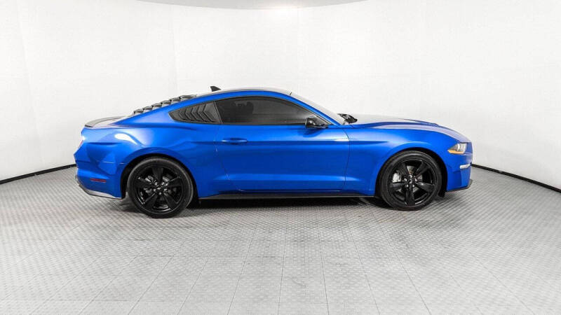 2021 Ford Mustang EcoBoost