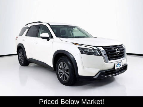 2024 Nissan Pathfinder SV