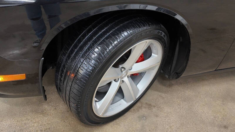 2008 Dodge Challenger SRT8