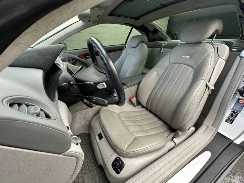 2005 Mercedes-Benz SL-Class SL 65 AMG