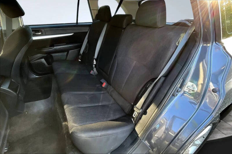 2014 Subaru Outback 2.5i