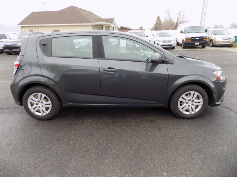 2020 Chevrolet Sonic LT