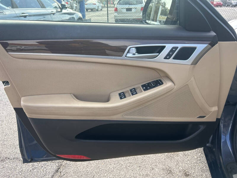 2015 Hyundai Genesis 3.8L