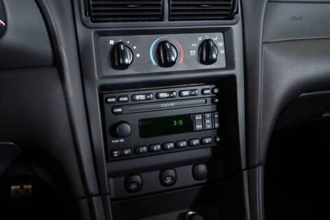 2001 Ford Mustang