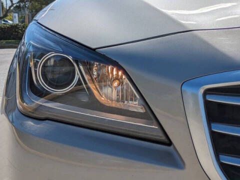 2015 Hyundai Genesis