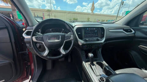2017 GMC Acadia SLT-1