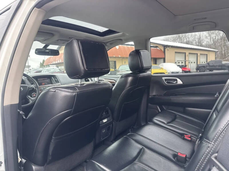 2017 Nissan Pathfinder