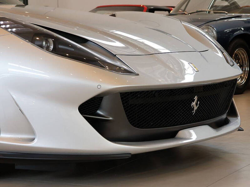 2019 Ferrari 812 Superfast