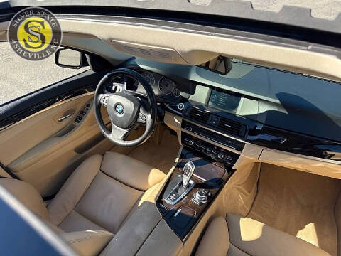 2011 BMW 5 Series 528i