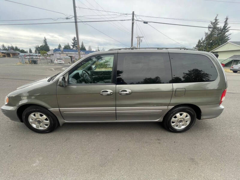 2003 Kia Sedona LX