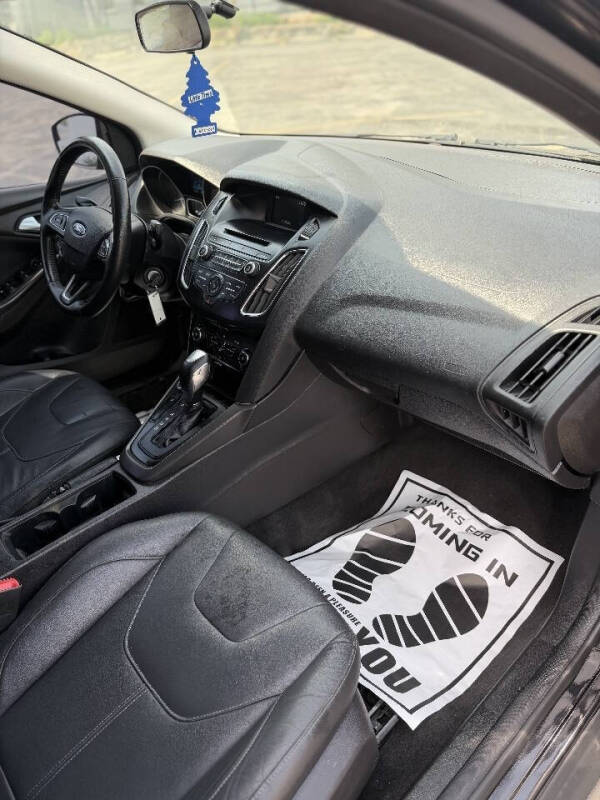 2015 Ford Focus SE
