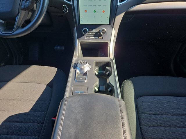 2024 Ford Edge SE