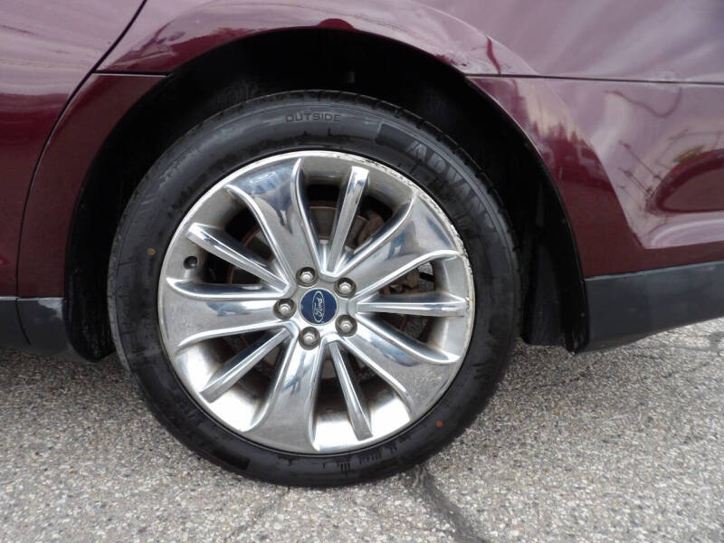 2011 Ford Taurus Limited