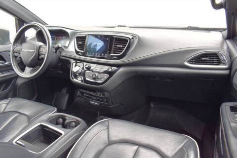 2020 Chrysler Pacifica Hybrid