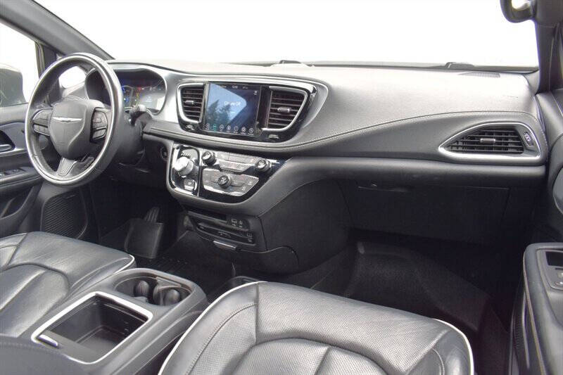 2020 Chrysler Pacifica Hybrid