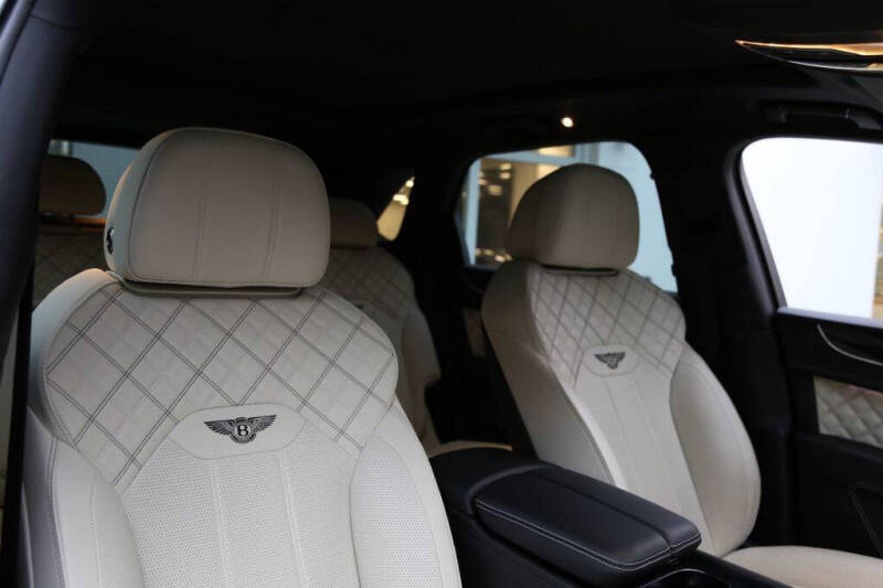 2021 Bentley Bentayga V8