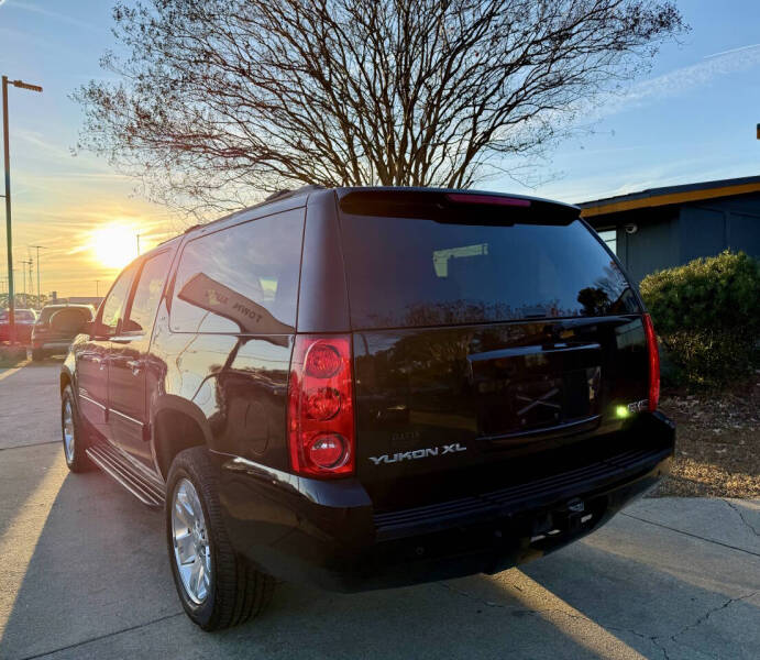 2013 GMC Yukon XL SLT