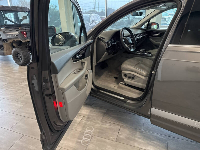 2017 Audi Q7 3.0T quattro Premium Plus