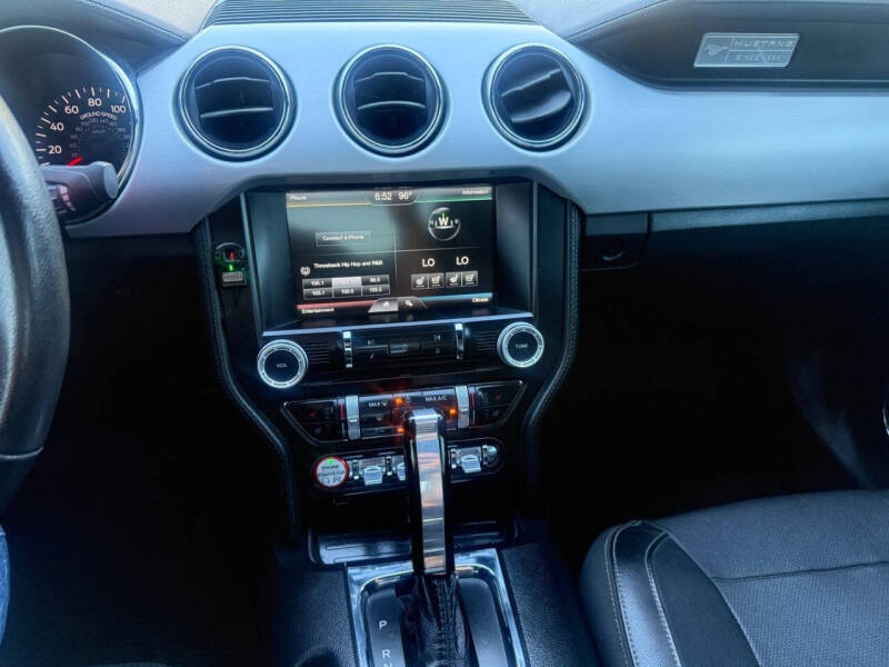 2015 Ford Mustang EcoBoost Premium
