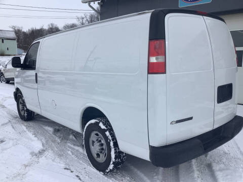 2017 Chevrolet Express 2500