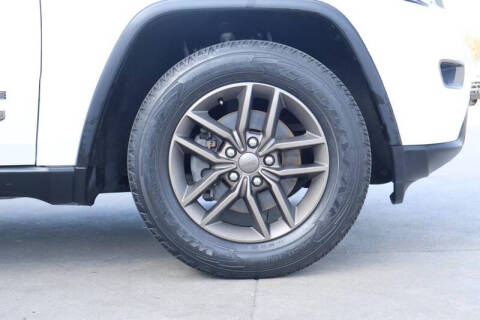 2016 Jeep Grand Cherokee Laredo 75th Anniversary