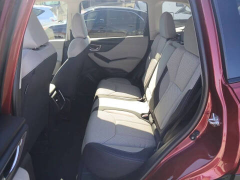 2024 Subaru Forester Premium