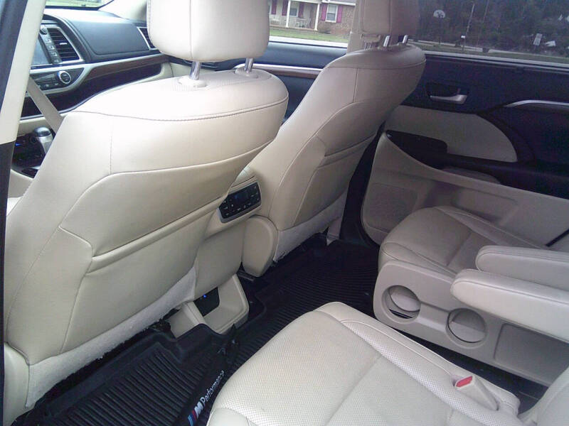 2017 Toyota Highlander Limited Platinum