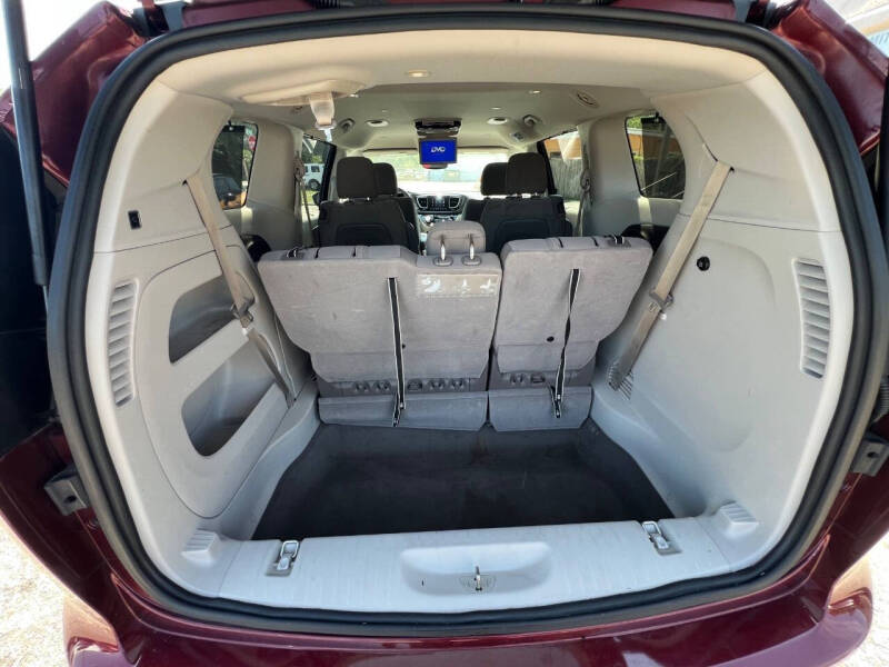 2017 Chrysler Pacifica Touring Plus
