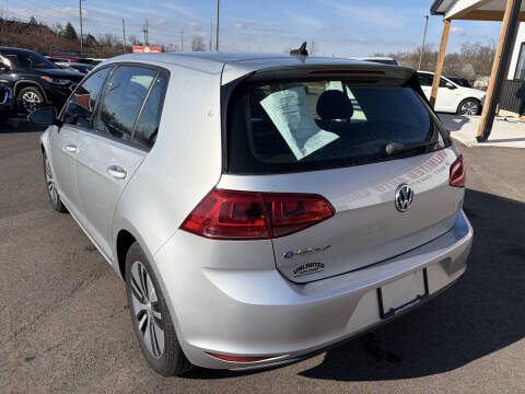 2016 Volkswagen e-Golf SE