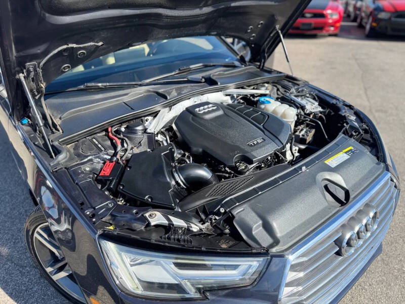 2017 Audi A4 2.0T quattro Premium Plus