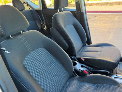 2015 Nissan Versa Note SV