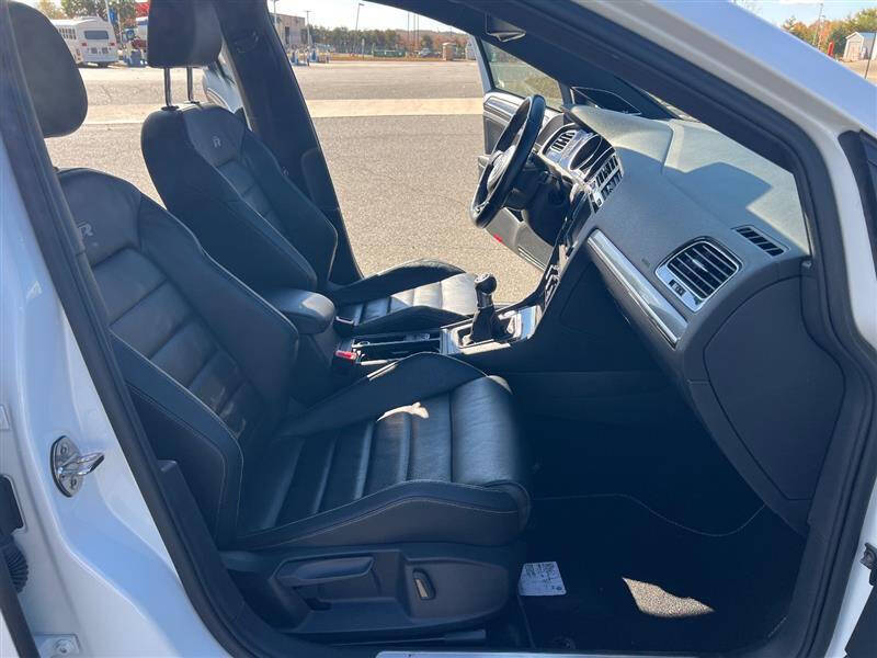 2016 Volkswagen Golf R