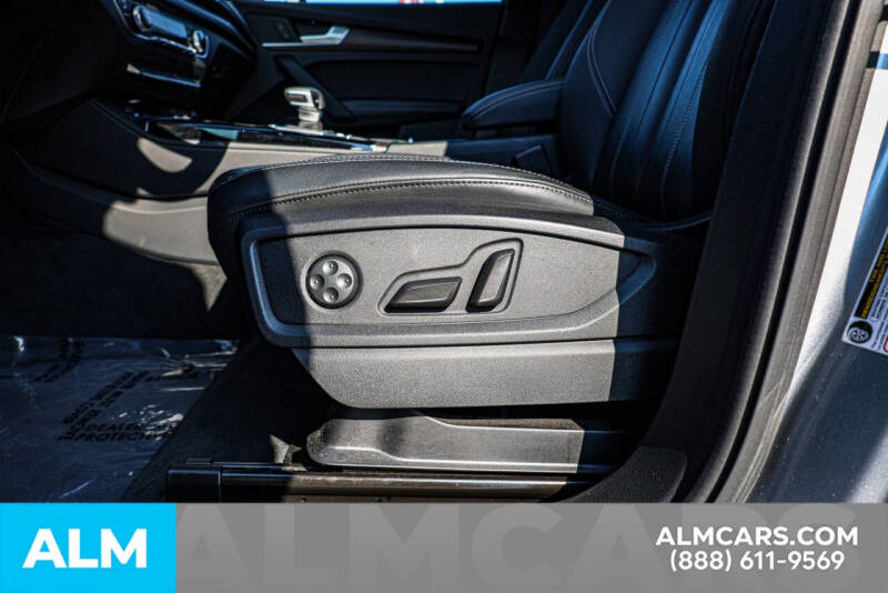 2022 Audi Q5 quattro Premium Plus 40 TFSI