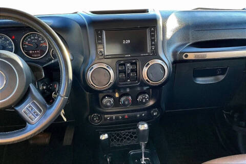 2016 Jeep Wrangler Unlimited Sahara 75th Anniversary