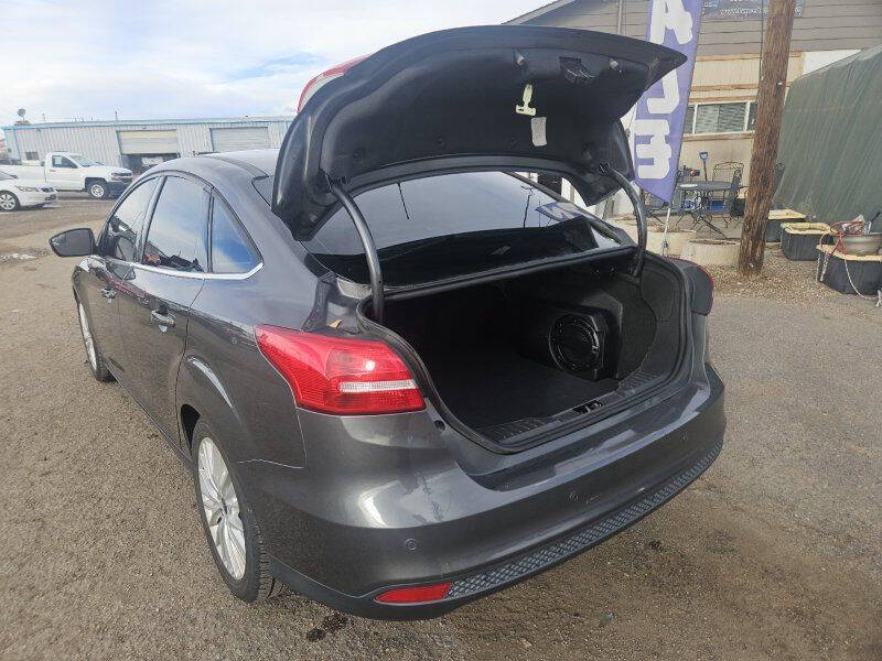 2017 Ford Focus Titanium