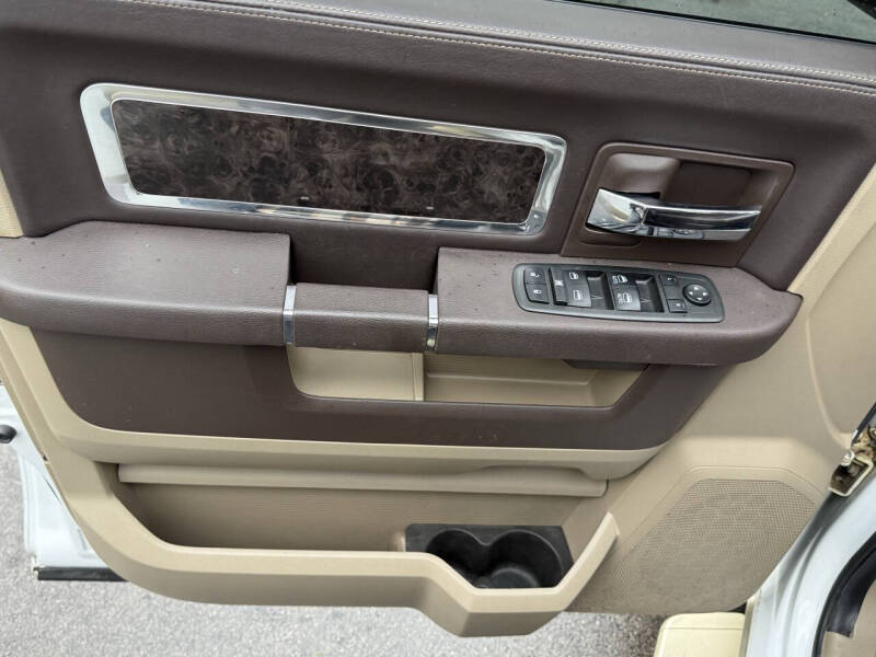 2012 RAM 1500 Laramie Limited