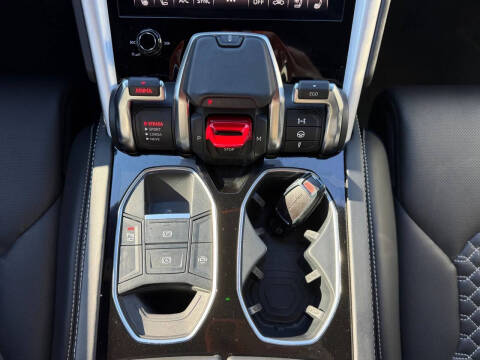 2020 Lamborghini Urus