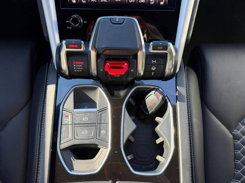 2020 Lamborghini Urus