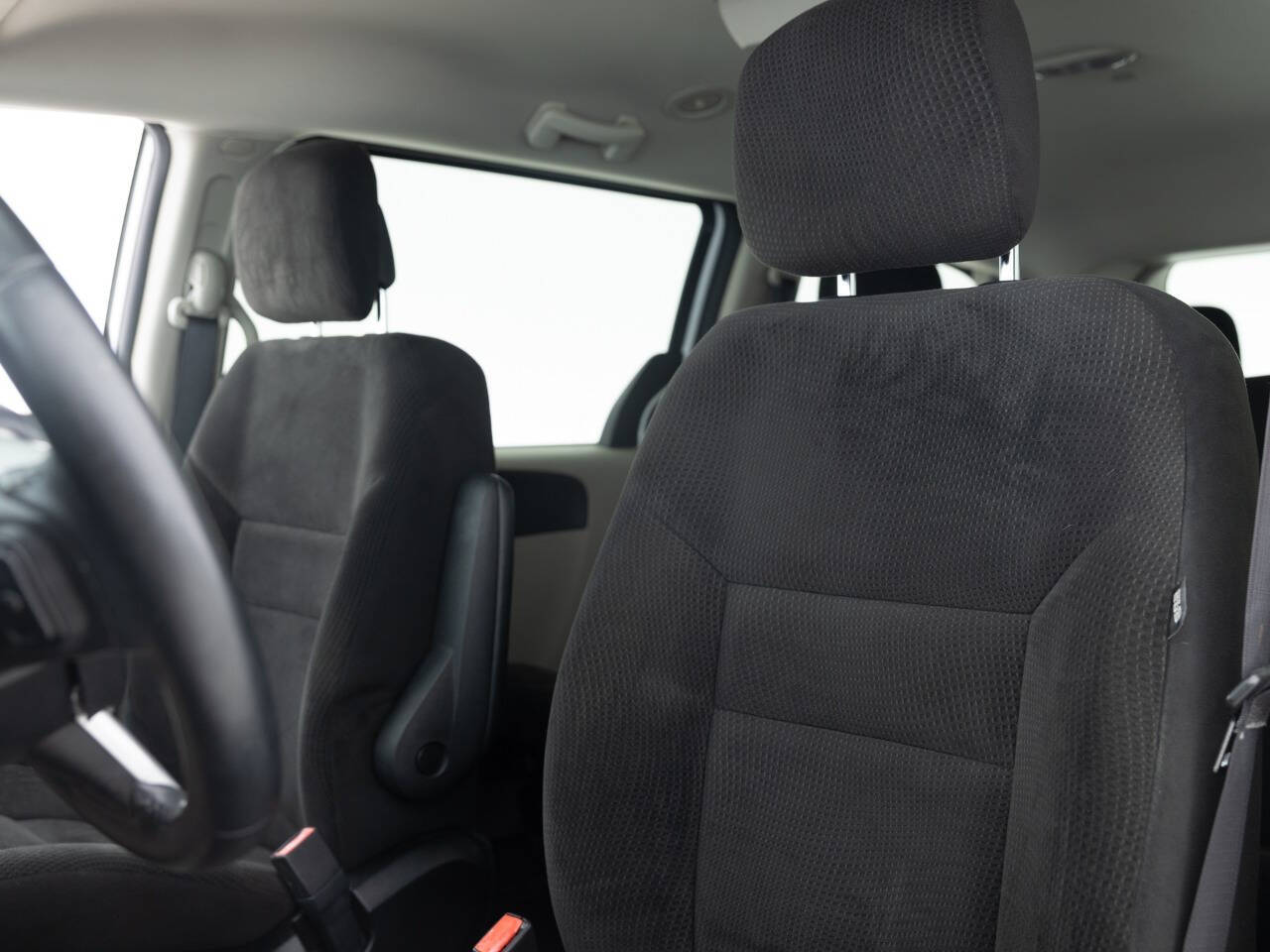 Used Car 2016 Dodge Grand Caravan  Se 4dr Mini Van For Sale Under $10,000 In Coal City, Illinois