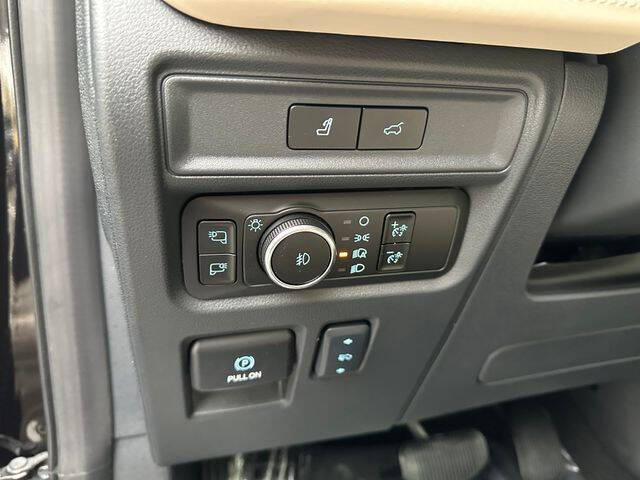 2024 Ford Expedition Platinum